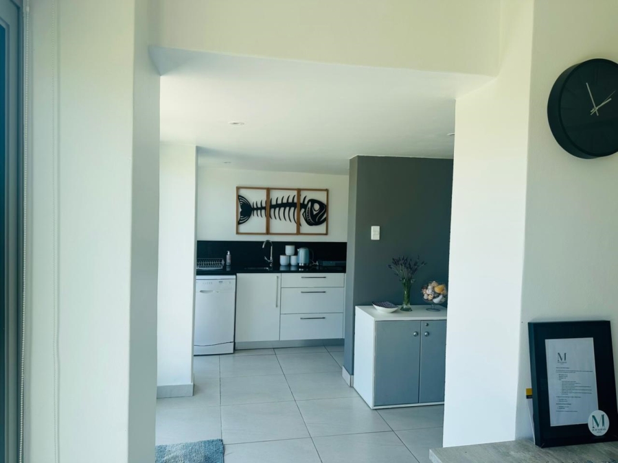 4 Bedroom Property for Sale in Herolds Bay Western Cape